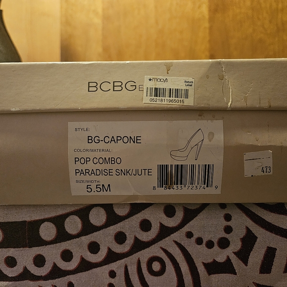 Y2k BCBGenergation Vintage SIZE 5.5 snakeskin print platform heel - Picture 15 of 16